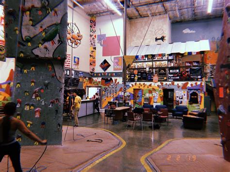 Phoenix rock gym - New in metro Phoenix: A legendary escape room, indoor rock climbing and lots of self care. PopStroke, a "technology-infused golf entertainment venue" by Tiger Woods with two 18-hole putting ...